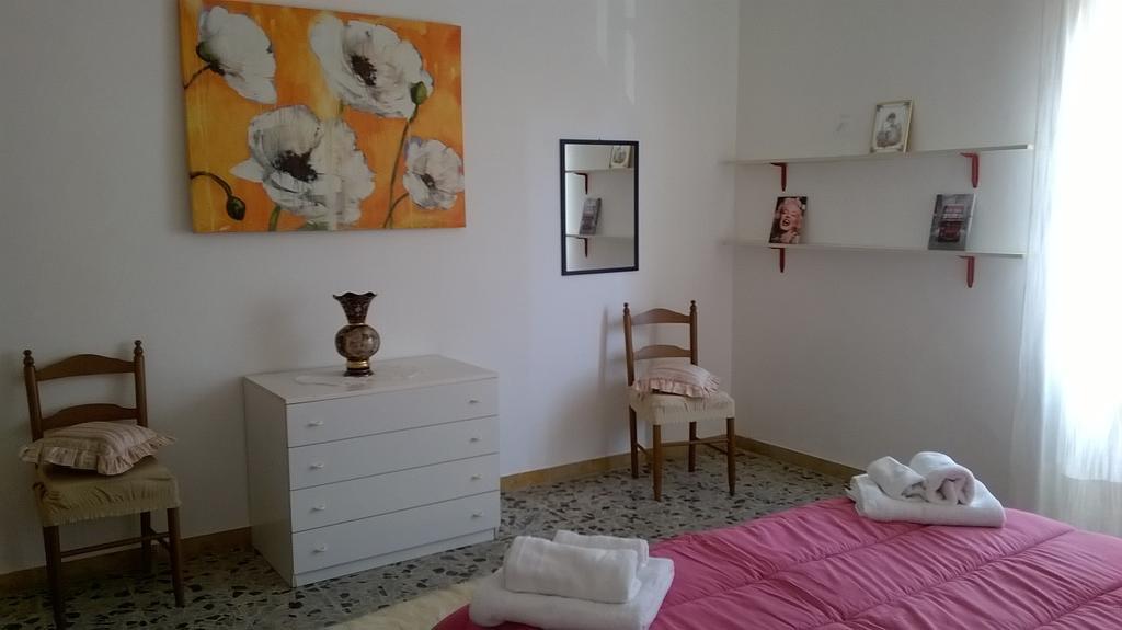 B&B Argentiera 12 Cagliari Bagian luar foto