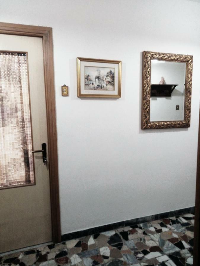 B&B Argentiera 12 Cagliari Bagian luar foto
